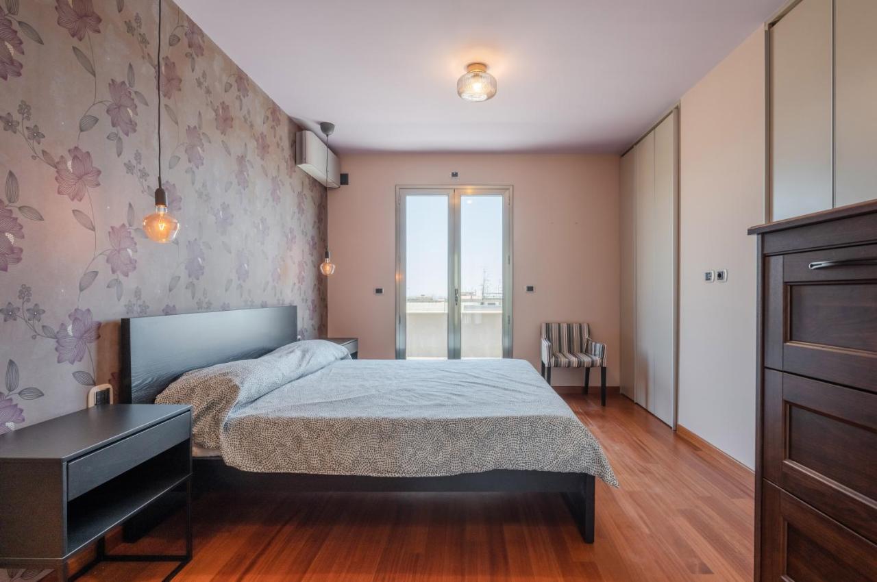 Apartament Etna View Superior Flat With Terrace And Jacuzzi Katania Zewnętrze zdjęcie